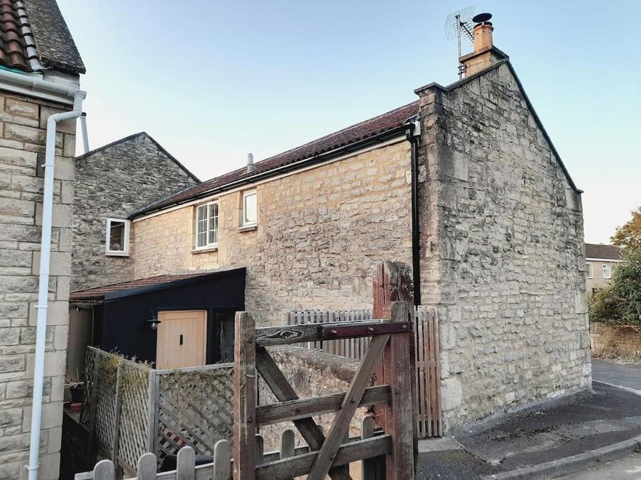 Converted Barn In 巴斯 外观 照片
